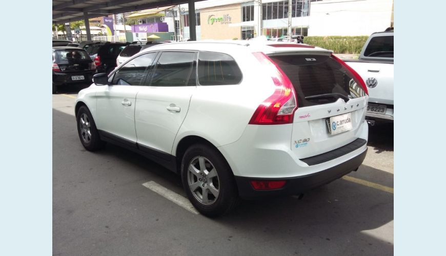 VOLVO XC60 2.0 T5 COMFORT FWD TURBO 4P AUT. - BRANCO - 2011 Foto 6 (Grande)