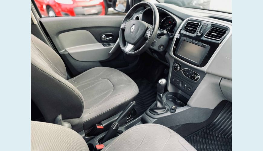 RENAULT LOGAN 1.6 DYNAMIQUE 8V FLEX 4P - PRATA - 2016 Foto 6 (Grande)