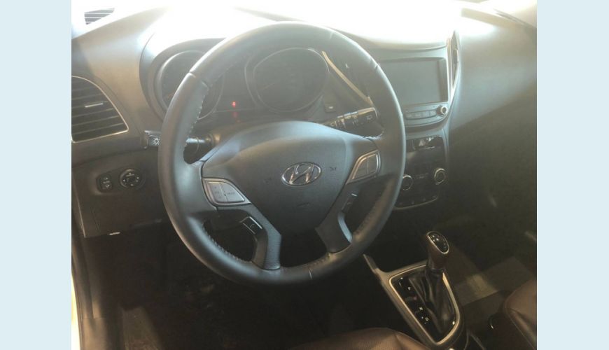 HYUNDAI HB 20 1.6 PREMIUM 16V FLEX 4P AUT. - BRANCO - 2017 Foto 6 (Grande)