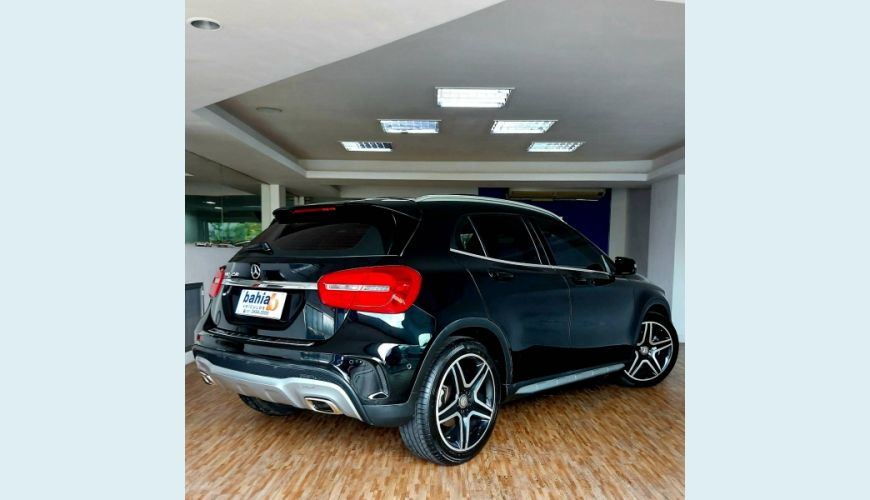 MERCEDES-BENZ GLA 250 2.0 16V TURBO SPORT 4P AUT. - PRETO - 2015 Foto 6 (Grande)