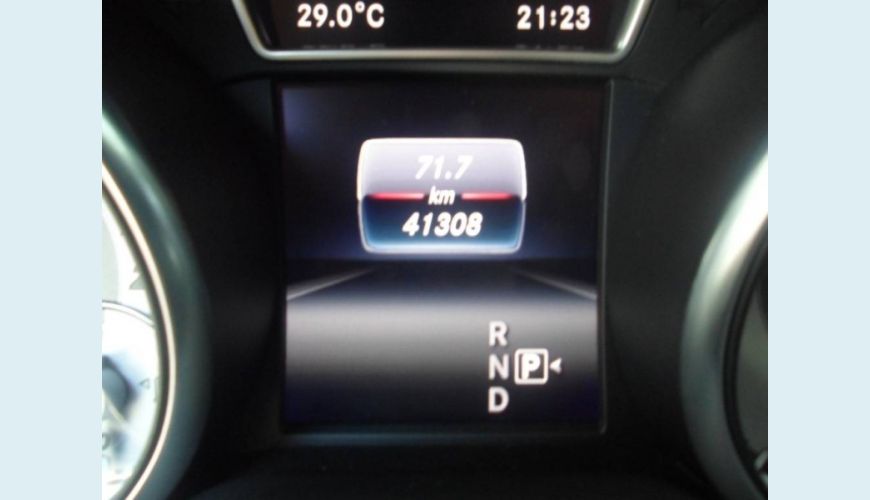 MERCEDES-BENZ GLA 250 2.0 16V TURBO SPORT 4P 4MATIC AUT. - PRATA - 2017 Foto 6 (Grande)