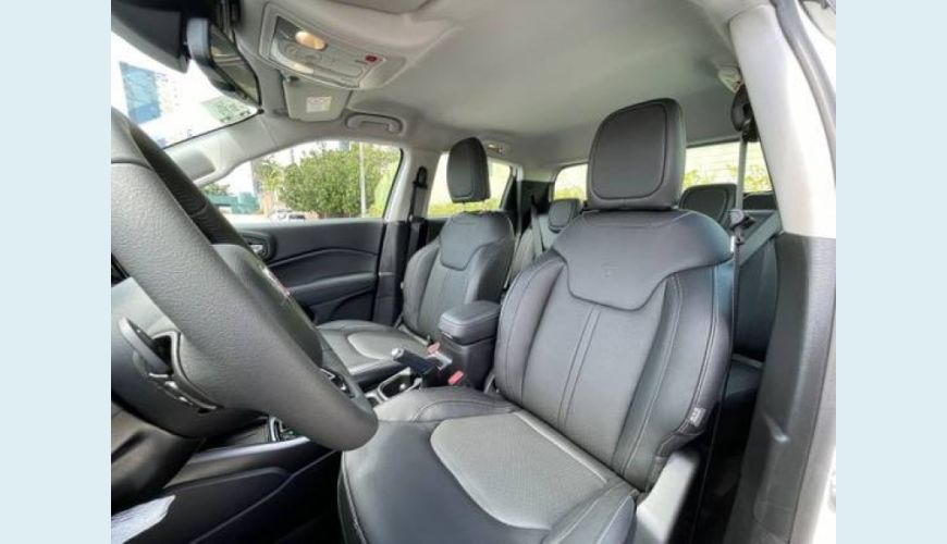 FIAT TORO 2.0 16V TURBO DIESEL VOLCANO 4WD AT9 - BRANCO - 2022 Foto 6 (Grande)