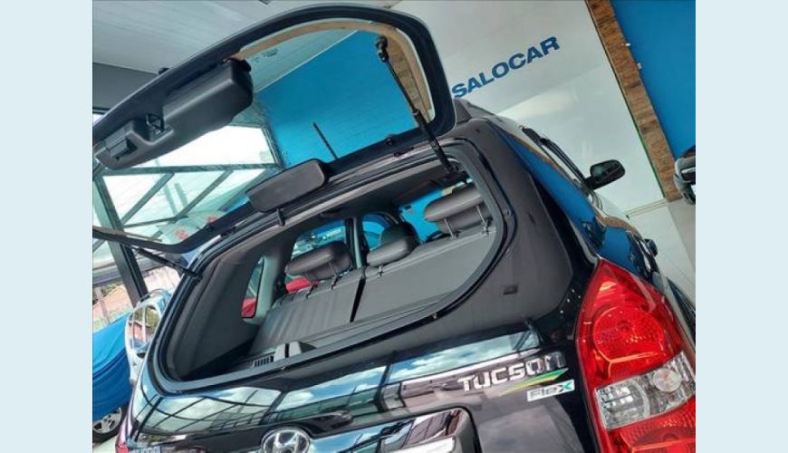 HYUNDAI TUCSON 2.0 MPFI GLS 16V 143CV 2WD FLEX 4P AUT. - PRETO - 2017 Foto 6 (Grande)