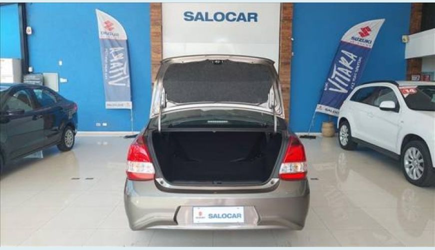 TOYOTA ETIOS 1.5 X PLUS SEDAN 16V FLEX 4P AUT. - CINZA - 2020 Foto 6 (Grande)
