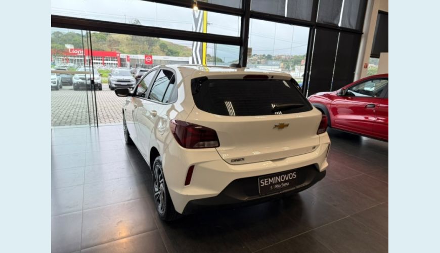CHEVROLET ONIX 1.0 FLEX LT MANUAL - BRANCO - 2024 Foto 6 (Grande)
