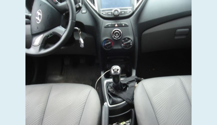 HYUNDAI HB 20 1.6 PREMIUM 16V FLEX 4P MEC. - CINZA - 2014 Foto 6 (Grande)