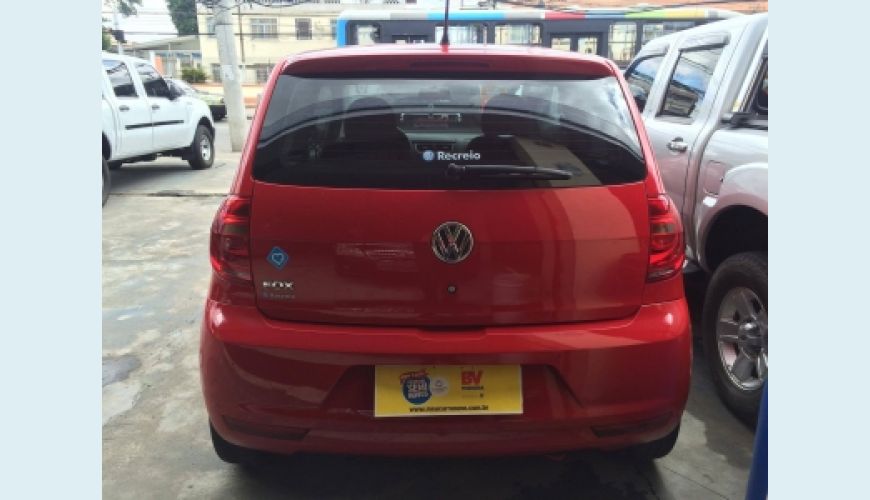 VOLKSWAGEN FOX 1.0 MI TOTAL FLEX 8V 3P - VERMELHO - 2013 Foto 6 (Grande)
