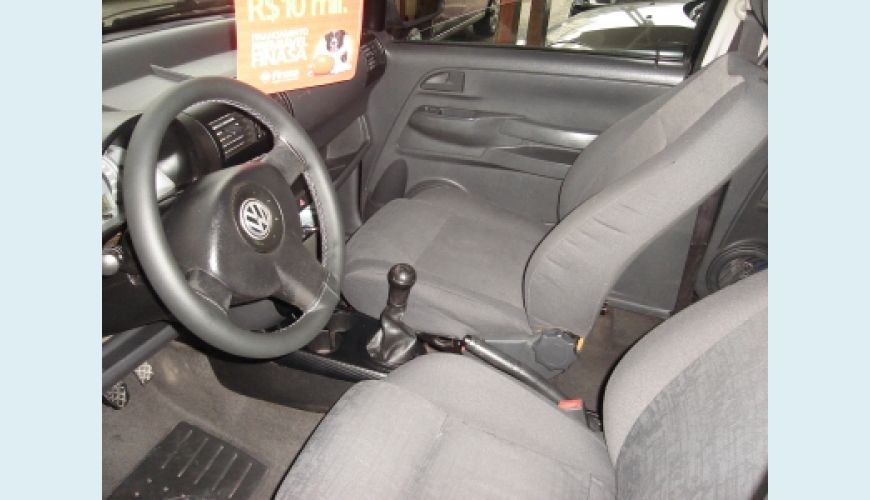 VOLKSWAGEN FOX 1.6 MI TOTAL FLEX 8V 5P - PRETO - 2005 Foto 6 (Grande)
