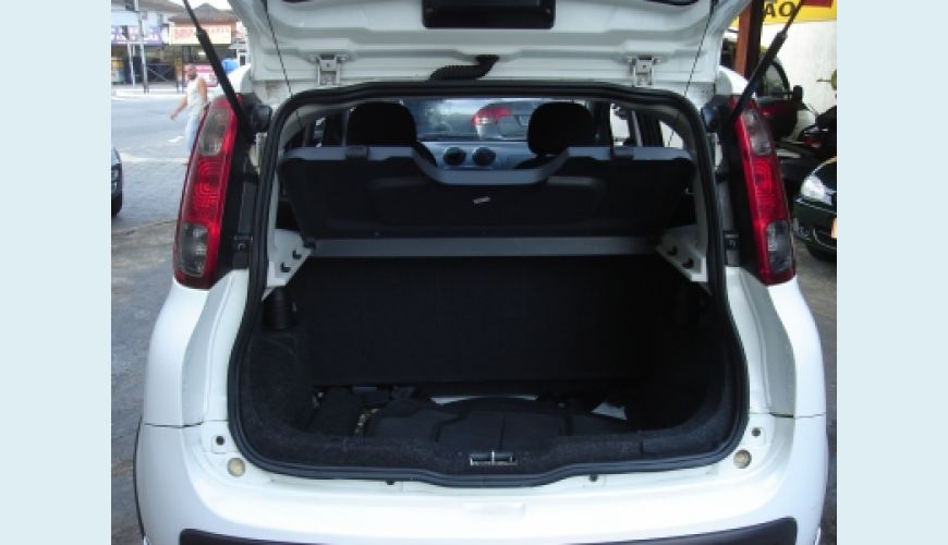 FIAT UNO SPORTING 1.4 EVO FIRE FLEX 8V 4P - BRANCO - 2013 Foto 6 (Grande)